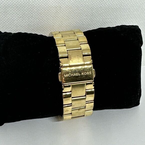 Michael Kors Slim Runway MK3179 Women's Gold Tone Analog Dial Wrist Watch NUL29 - Picture 5 of 11